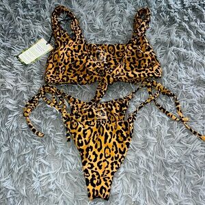 Seamless rude swim set